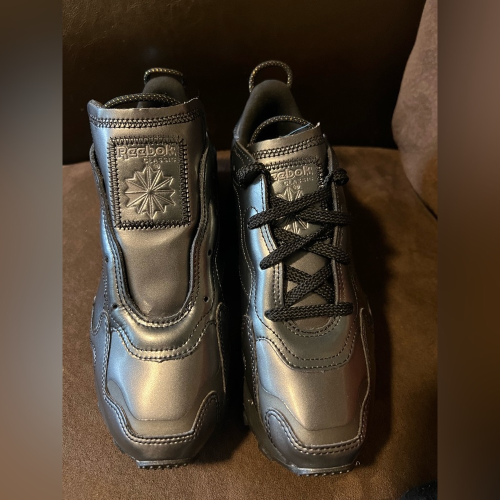 Reebok Classic x Cardi B Leather “Core Black/Dark Silver" women’s 8 - Picture 7 of 14